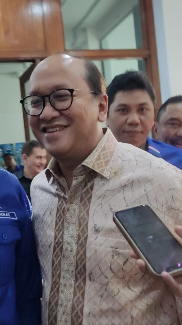 VIDEO: Rosan Soal Khofifah Belum Masuk TKN Prabowo-Gibran 