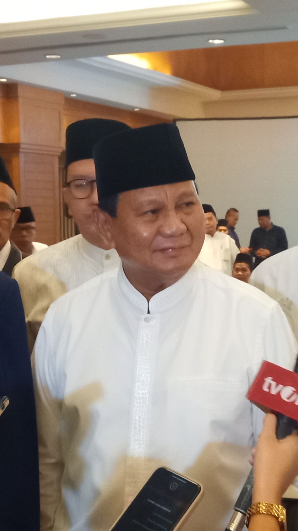 Prabowo Bertemu Ulama Jawa Tengah di Hotel Arya Duta Jakarta: Kiai Paling Penting Doanya