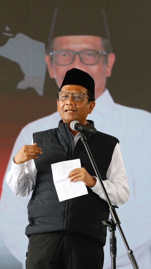 Guru Ngaji Curhat Honor Cuma Rp250 Ribu per Bulan, Mahfud Janji Naikkan Setara UMR