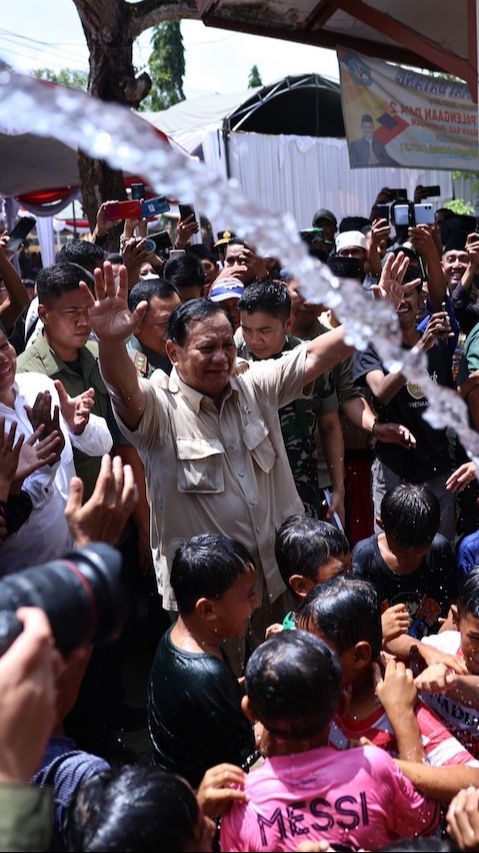 Prabowo: Orang Solo Pandai Berpolitik, Pusat Kekuasaan