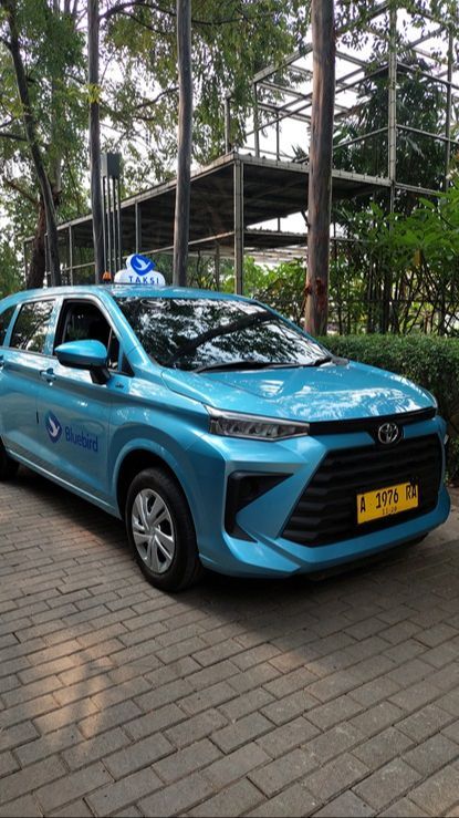 Toyota Panen Besar, Ribuan Armada Baru Taksi Bluebird Pakai All New Avanza