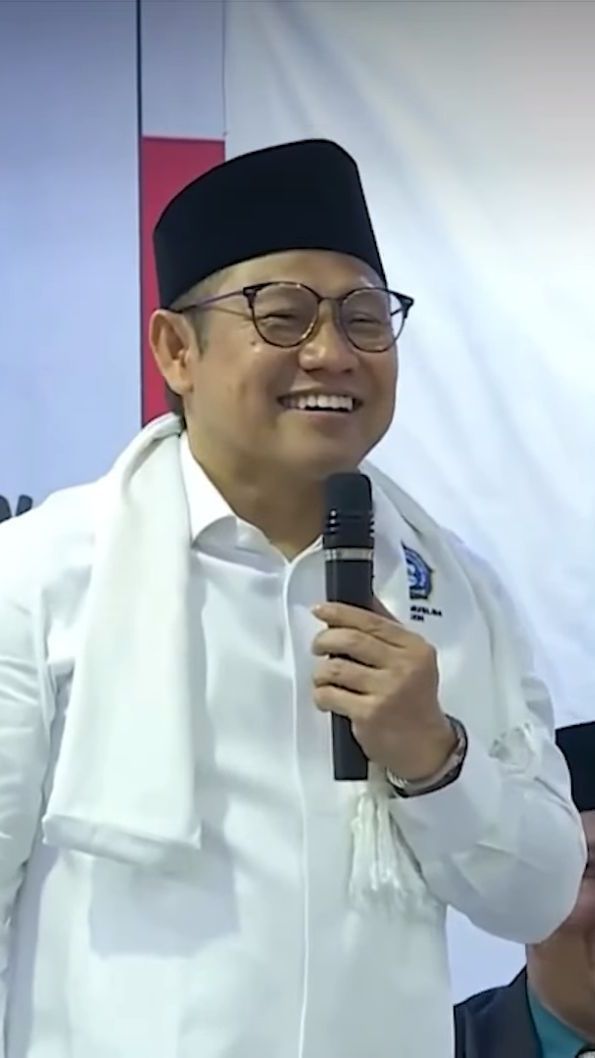 Cak Imin Umrah Sebelum Debat Cawapres