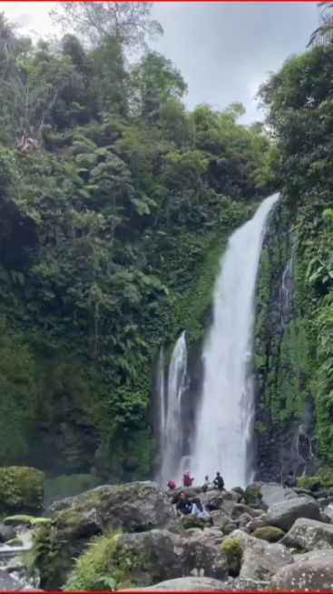 Menikmati Keindahan Alam Curug Gomblang, Surga Tersembunyi di Kaki Gunung Slamet