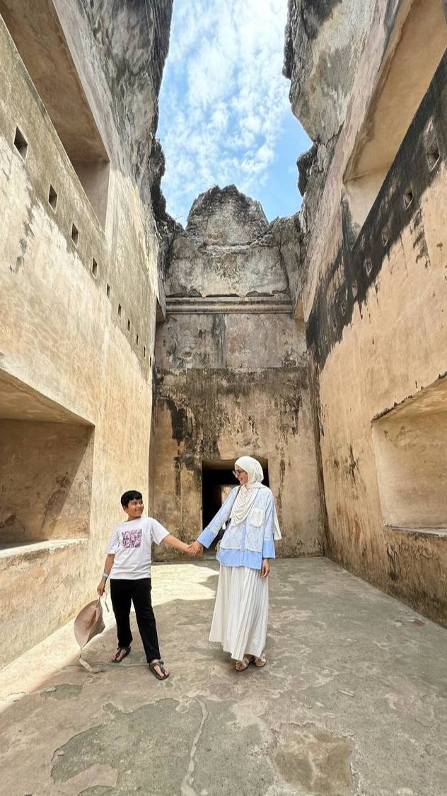 10 Momen Keseruan Shireen Sungkar Liburan di Yogyakarta Bareng 'Anak Bujang'