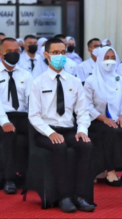 Pemerintah Bakal Buat Aturan Baru, Angkat Guru Honorer Belum Sarjana Jadi PPPK