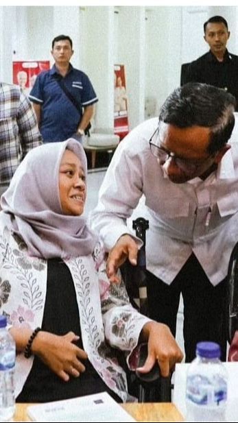 Mahfud Catat Aspirasi Para Penyandang Disabilitas Tentang Minimnya Bantuan Pemerintah