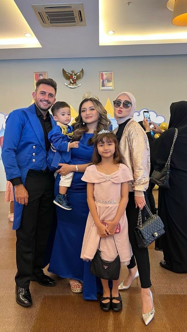 Digelar Mewah, Potret Artis Hadiri Ultah Baby Adzam Anak Nathalie Holscher dan Sule - Ada Putri Delina dan Fuji