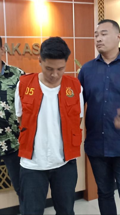 Jelang Sidang Vonis, Terdakwa Penyebaran Video Porno di Makassar Kabur