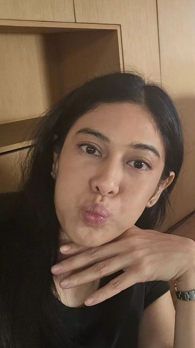 Deretan Foto Dian Sastrowardoyo Tanpa Makeup Bikin Netizen Iri, Cantik Paripurna dan Nyaris Tak Ada Keriput