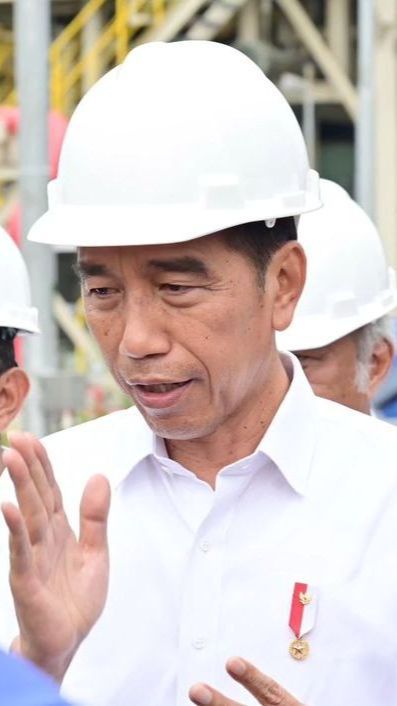 Jokowi Tekan Aturan Percepatan Transformasi Digital, Begini Isinya