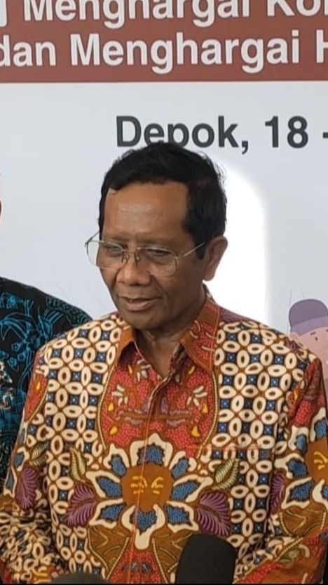 Mahfud Diprovokasi Rocky Gerung Takut Debat dengan Cawapres Gibran