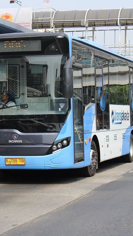 Transjakarta Beroperasi hingga Jam 2 Dini Hari Saat Natal dan Tahun Baru