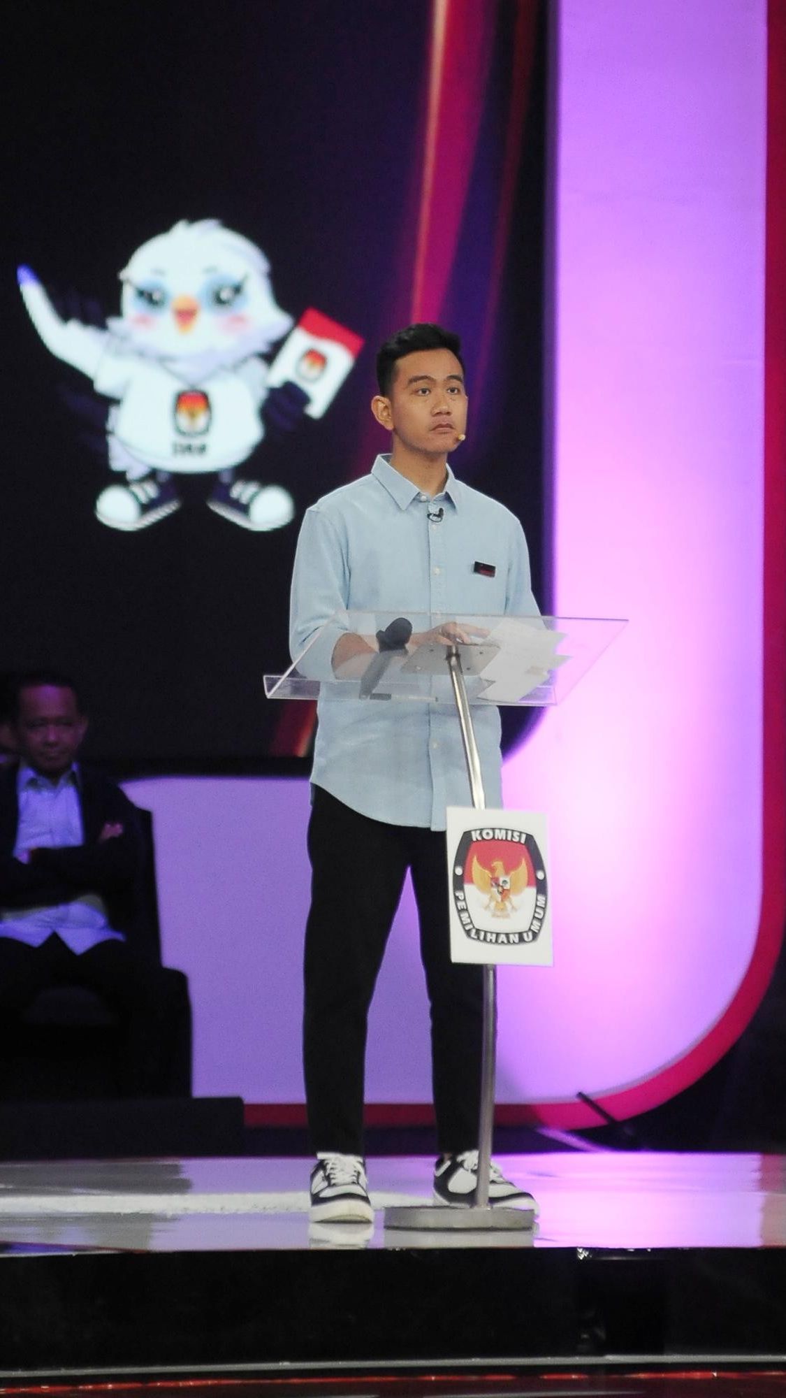 Analisis Drone Emprit Debat Cawapres: Gibran Raih Sentimen Positif Tertinggi