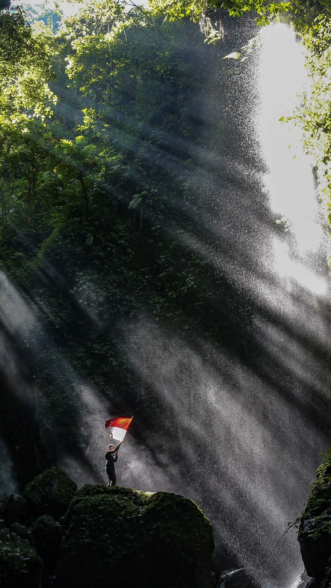 FOTO: Pesona Curug Walet yang Tersembunyi di Kaki Gunung Salak Bogor, Cantiknya Sungguh Menawan