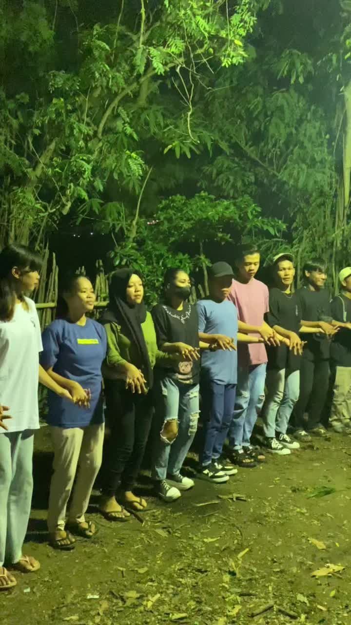 Lagi Viral, Asyiknya Tarian Dero Tradisi di Sulawesi