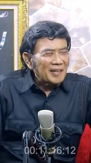 Nasihat Rhoma Irama Untuk Grup Band VOB, Bikin Merinding 'Awas Jangan Tinggalkan Salat'