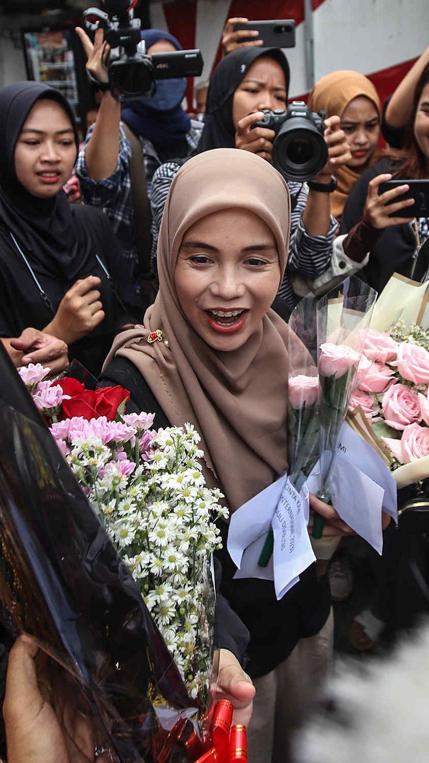 FOTO: Hadiri Acara Hari Disabilitas Internasional, Istri Capres Ganjar Pranowo, Siti Atiqoh Supriyanti Ungkap Bersedia Jadi Ibu Asuh