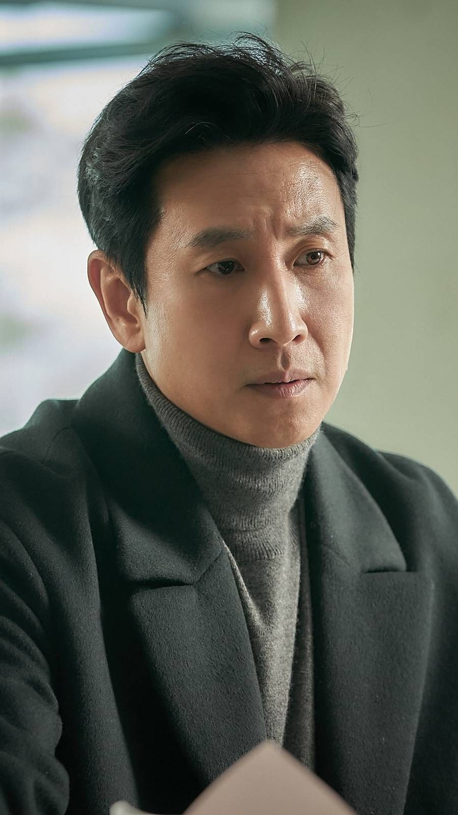 7 Judul Drama dan Film Lee Sun Kyun yang Ikonik, Mana Favoritmu?