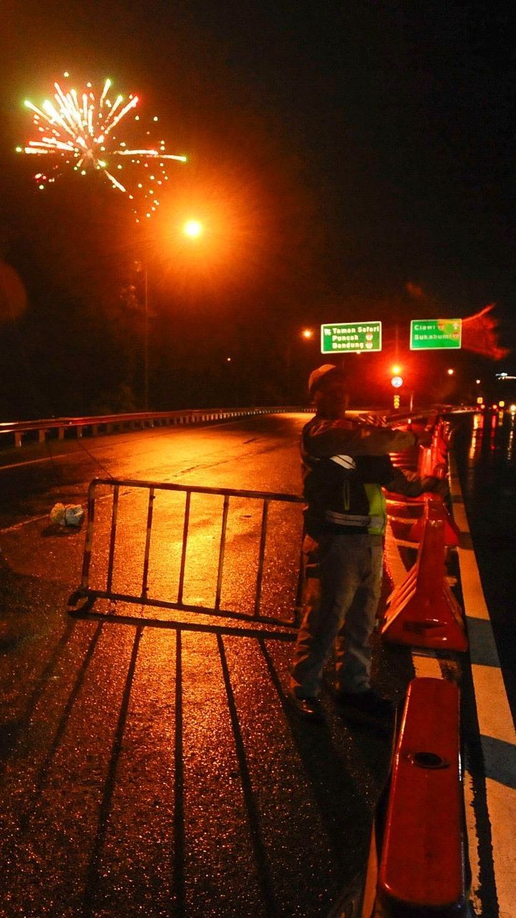 FOTO: Suasana Akses ke Puncak Bogor via Keluar Pintu Tol Gadog Sepi Selama Malam Tahun Baru 2024