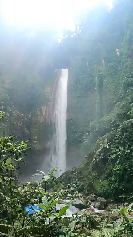 Menyibak Misteri Curug Seribu di Bogor, Lokasinya di Tengah Hutan dan Rutenya Ekstrem