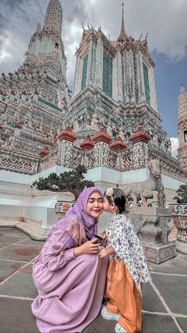 Potret Ria Ricis Liburan Bareng Moana ke Thailand, Terlihat Bahagia Meski Tanpa Teuku Ryan