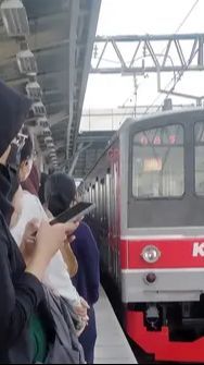 Stasiun KRL dan Terminal Bojonggede Kini Terintegrasi Jembatan Layang