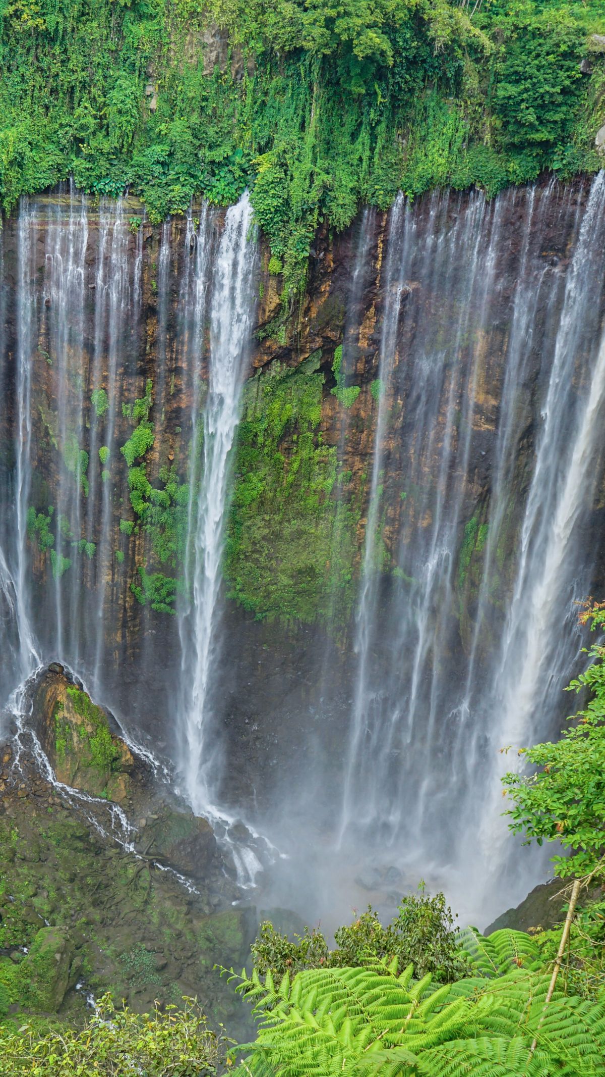 Ini 13 Destinasi Wisata yang Harus Kamu Kunjungi Saat Liburan ke Jawa Timur