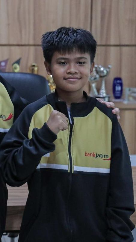 Berbakat Sejak TK, Ini Sosok Sya Sya Sakis Tirov Atlet Catur Cilik yang Bakal Tanding di Kejuaraan Dunia