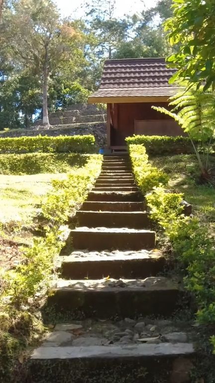 Pesona Candi Kethek, Wisata Sejarah di Karanganyar yang Cocok untuk Penyuka Ketenangan