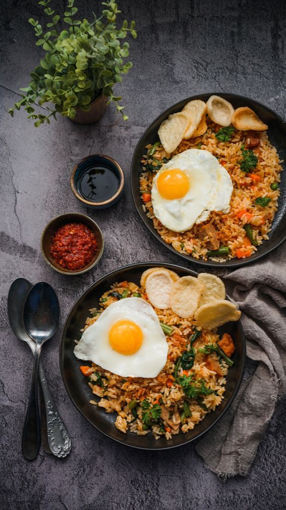 Apa yang Bikin Orang Indonesia Merasa Belum Makan Kalau Nggak Makan Nasi?