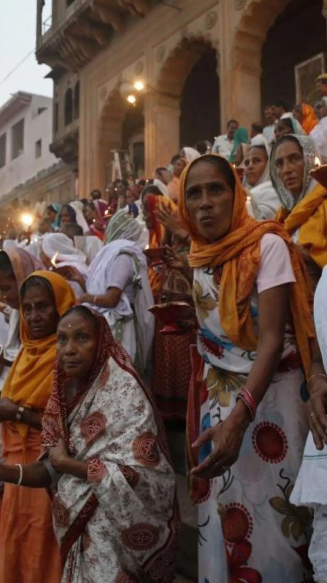 Vrindavan, Rumah Ribuan Janda