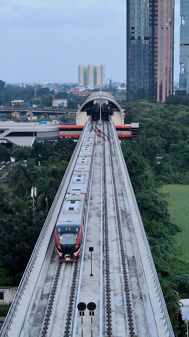 LRT Jabodebek Siap Beroperasi, Jitu Atasi Macet?