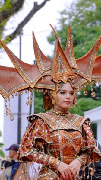 Hadirkan Parade Fashion, Intip Keseruan Pawai Colorful Medan Carnival 2023