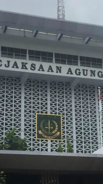 Kamis, Maqdir Pastikan Bawa Rp27 Miliar Hasil Pengembalian Kasus BTS ke Kejagung