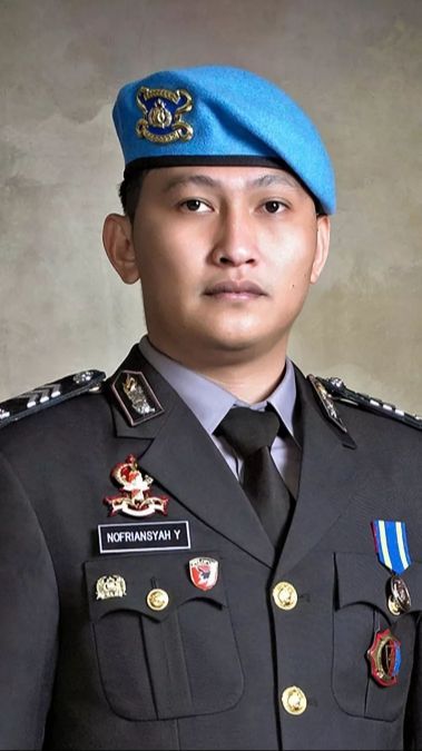 Setahun Brigadir J Wafat, Tangis Pilu Kekasih di Makam Almarhum: Hancurnya Hatiku