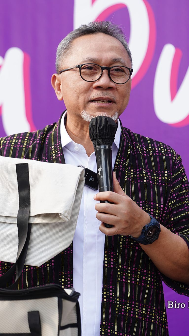 Pasarkan Produk & Merek Lokal, Mendag Zulhas Live Shopping di Festival Indonesia