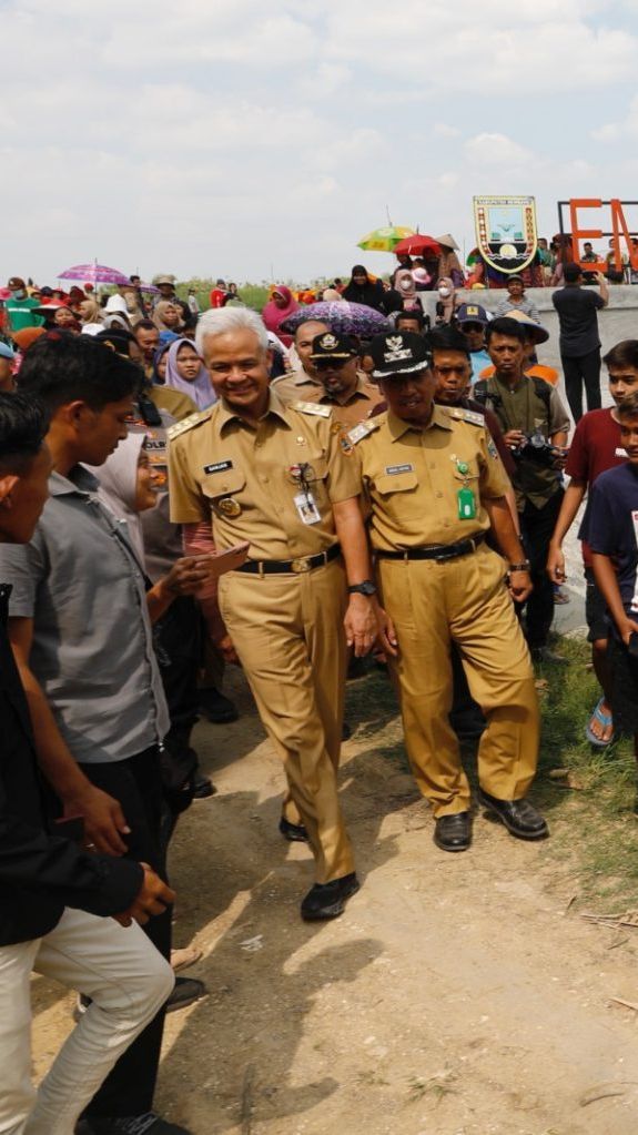 Hadapi Kemarau Panjang, Ganjar Pranowo Sampaikan Ini saat Tinjau Embung Glebeg Rembang