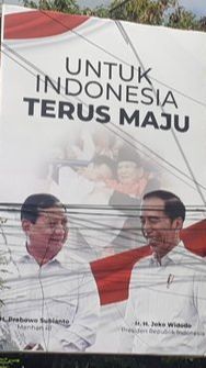 Reaksi Jokowi Banyak Balihonya Bareng Prabowo di Solo Sampai Lampung