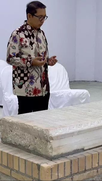 Begini Penampakan Makam Imam Bukhari di Uzbekistan, Ada Politikus Indonesia lagi Berdoa