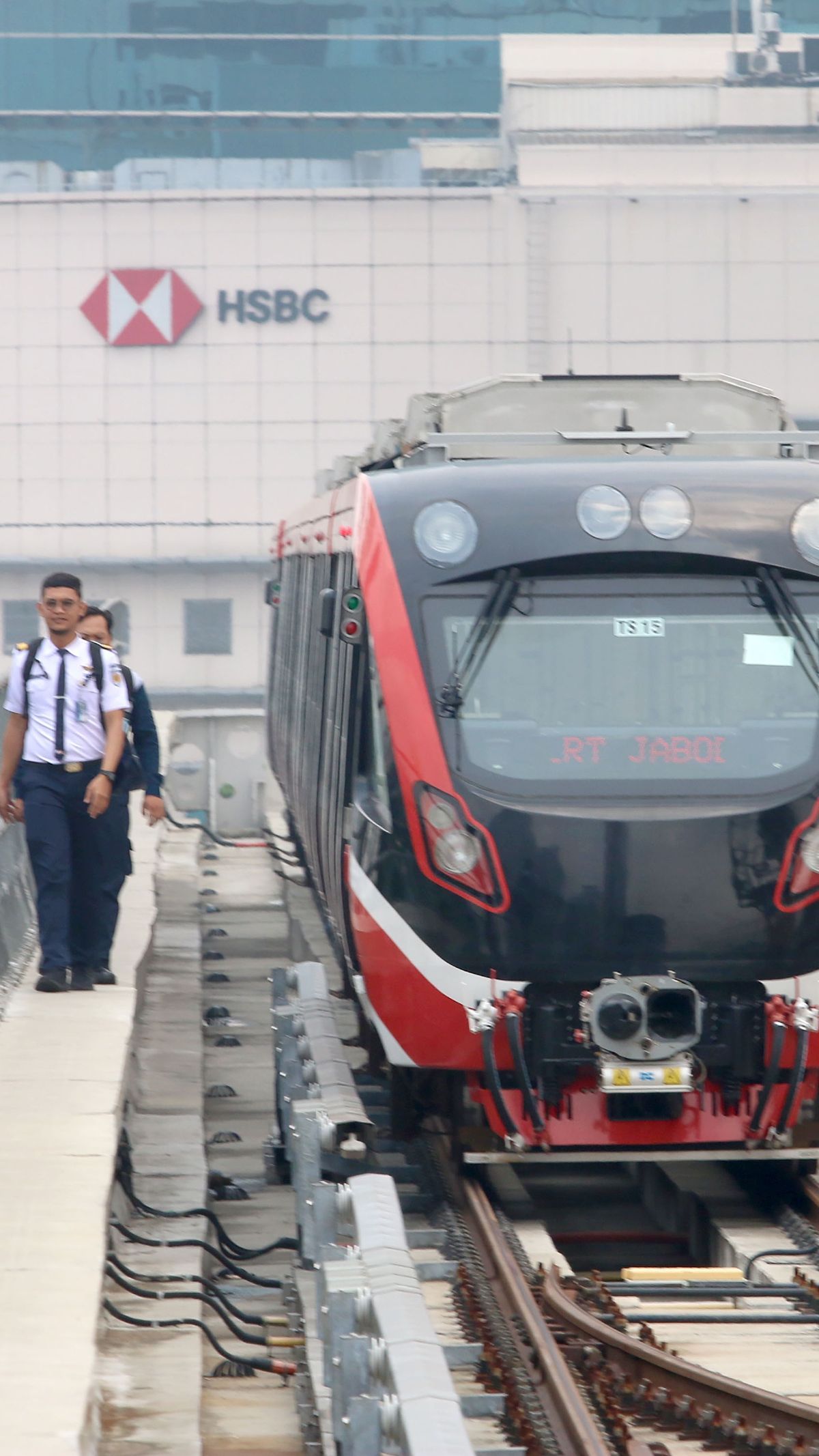 FOTO: Uji Coba Terbatas LRT Jabodebek 2023, Kemenhub Tetapkan Tarif Termurah Rp5000