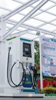 Tiang Listrik PLN Bakal Disulap Jadi Tempat Charger Mobil Listrik