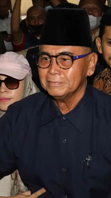 VIDEO: Mahfud Ungkap Fakta Panji Gumillang dan Al Zaytun Punya Hubungan dengan NII