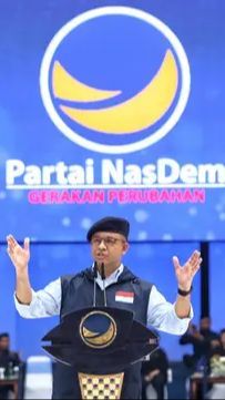 Momen PDIP Puji Anies Baswedan