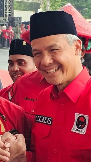 Ganjar Pranowo Mengaku Intens Diskusi dengan Jokowi