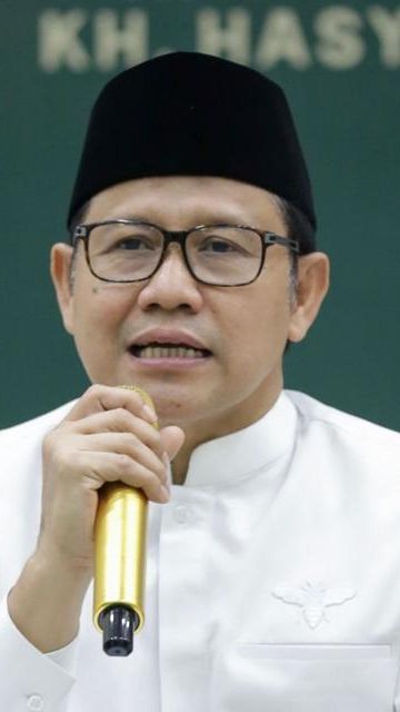 VIDEO: Pujian Cak Imin Bikin Prabowo Berdiri, Minta Maaf ke Puan Maharani