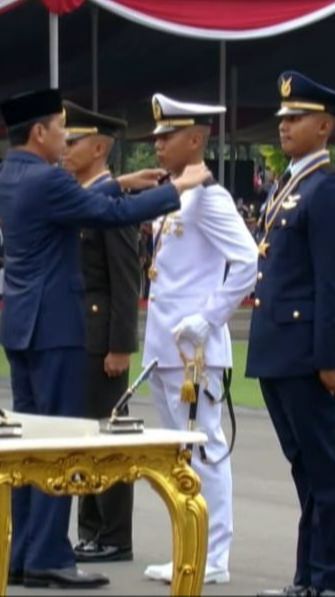 Resmi jadi Perwira, Ini Sosok Peraih Lulusan Terbaik dari 3 Matra TNI & Polri 'Calon Jenderal Masa Depan'