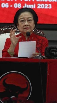 Megawati Jawab Kritik Ganjar Capres Petugas Partai, Singgung Posisi Jokowi