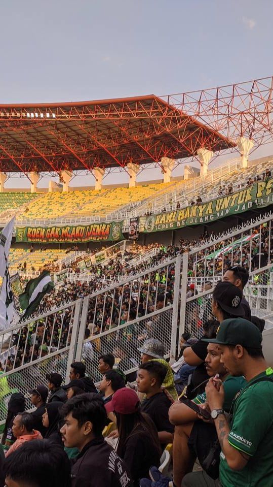 Cerita Perempuan Pertama Kali Nonton Sepak Bola di Gelora Bung Tomo,  Mengaku Ketagihan