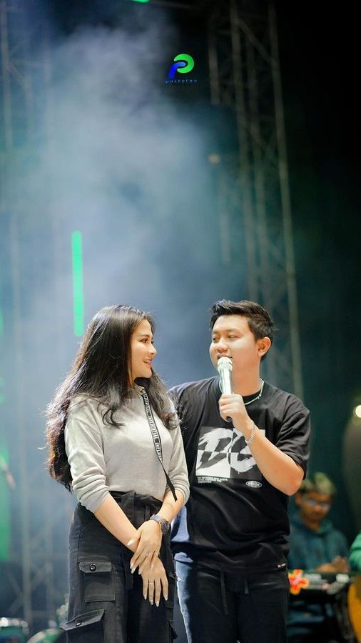 Momen Mesra Denny Caknan & Bella Bonita Bikin Baper, Netizen 'Ayo Pindah ke Mars'