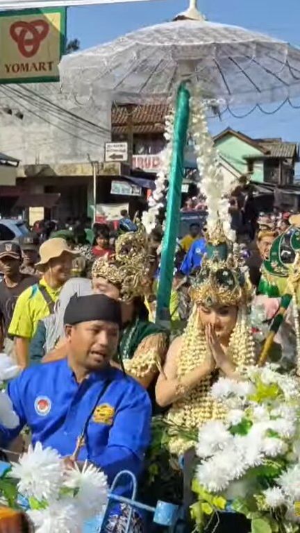 Mengenal Pesta Nelayan Cisolok, Cara Pencari Ikan di Sukabumi Mensyukuri Hasil Tangkapan